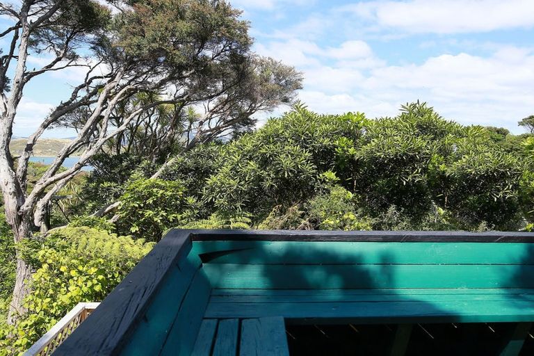 Photo of property in 29 The Track, Plimmerton, Porirua, 5026