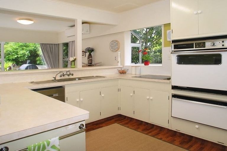 Photo of property in 9 Keel Place, Whitby, Porirua, 5024