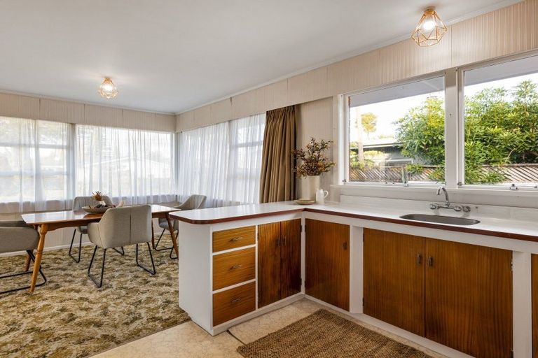 Photo of property in 23 Regent Street, Silverdale, Hamilton, 3216