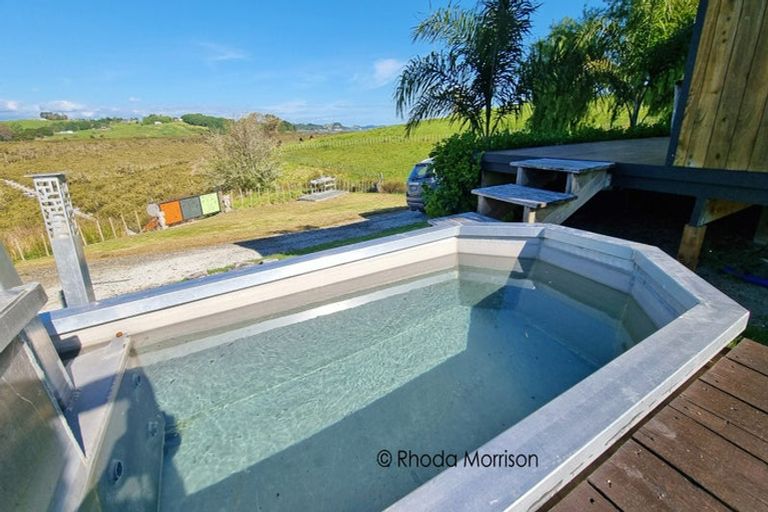 Photo of property in 41 Minnie Casey Rise, Matakohe, 0593