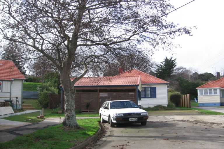 Photo of property in 15 Plymouth Street, Roslyn, Palmerston North, 4414