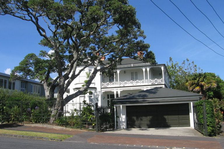 Photo of property in 38 Hamilton Road, Herne Bay, Auckland, 1011
