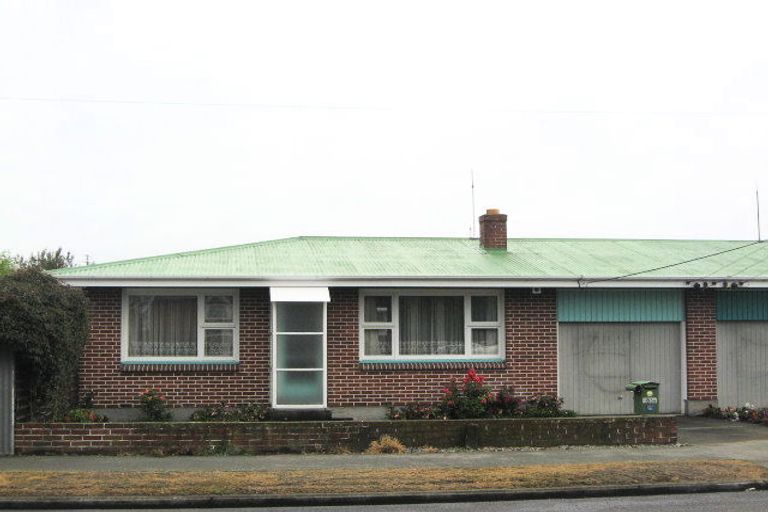 Photo of property in 1/183 Gayhurst Road, Dallington, Christchurch, 8061