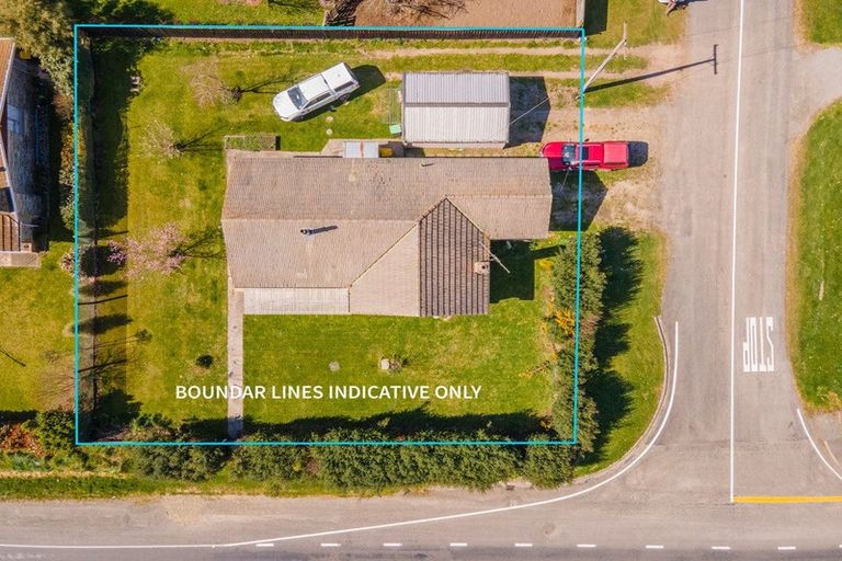 Photo of property in 2 North Street, Winchester, 7985