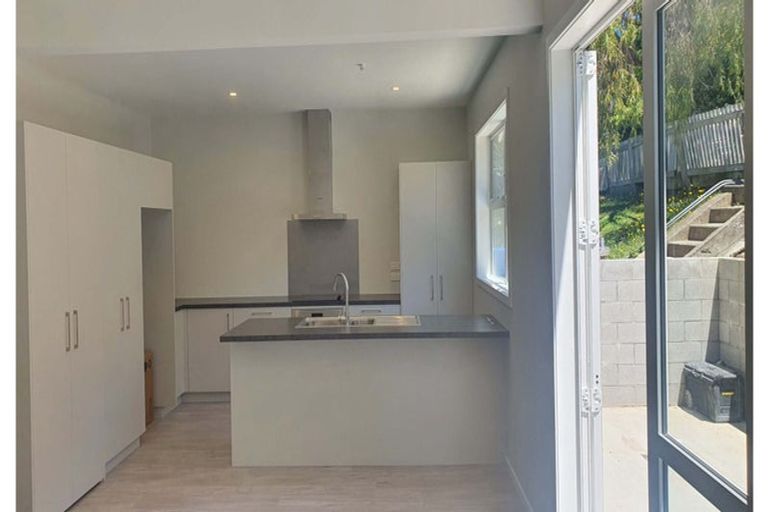 Photo of property in 305 Adelaide Road, Newtown, Wellington, 6021