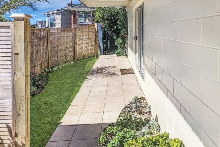 Photo of property in 11 Hague Place, Birkenhead, Auckland, 0626