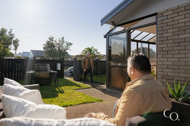 Photo of property in 1/104 Gloucester Road, Mount Maunganui, 3116