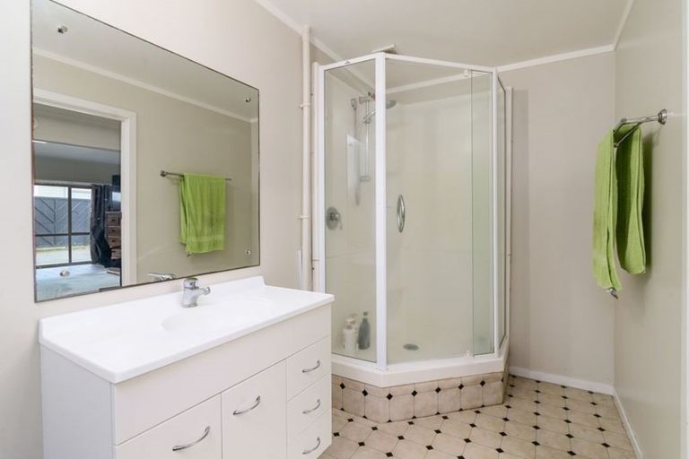 Photo of property in 40 Coulter Road, Owhata, Rotorua, 3010