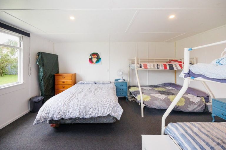 Photo of property in 62 Nash Parade, Foxton Beach, Foxton, 4815