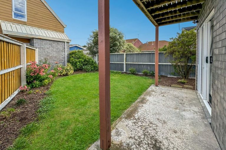Photo of property in 1/44 Lonsdale Street, New Brighton, Christchurch, 8083