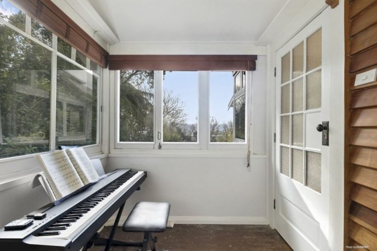 Photo of property in 74 Hankey Street, Mount Cook, Wellington, 6011