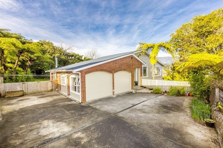 Photo of property in 16 Alleyne Court, Brown Owl, Upper Hutt, 5018