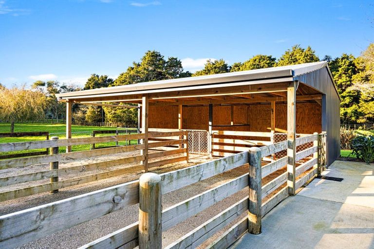 Photo of property in 42 Westminster Glen, Matakana, Warkworth, 0985