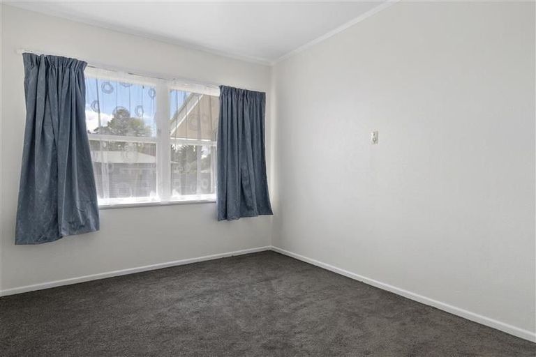 Photo of property in 19 Springfield Crescent, Enderley, Hamilton, 3214