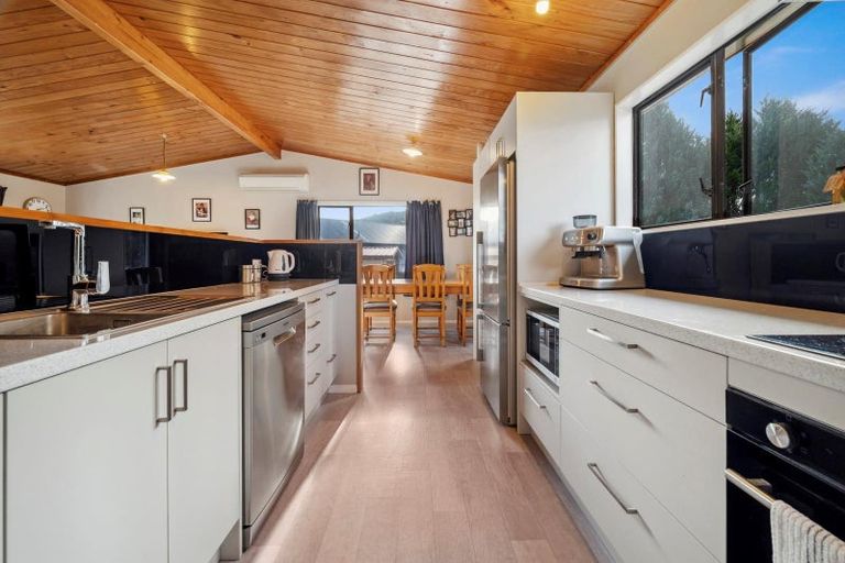 Photo of property in 25 Goldie Street, Pukehangi, Rotorua, 3015