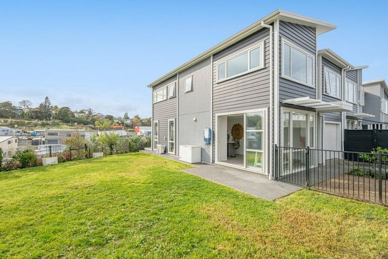 Photo of property in 30 Taitonga Lane, Stanmore Bay, Whangaparaoa, 0932