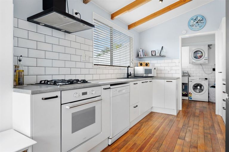 Photo of property in 55 Albert Street, Kawakawa, 0210