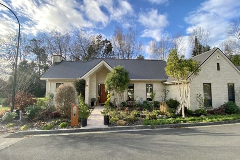 Photo of property in 6 Bridgewater Lane, Stoke, Nelson, 7011