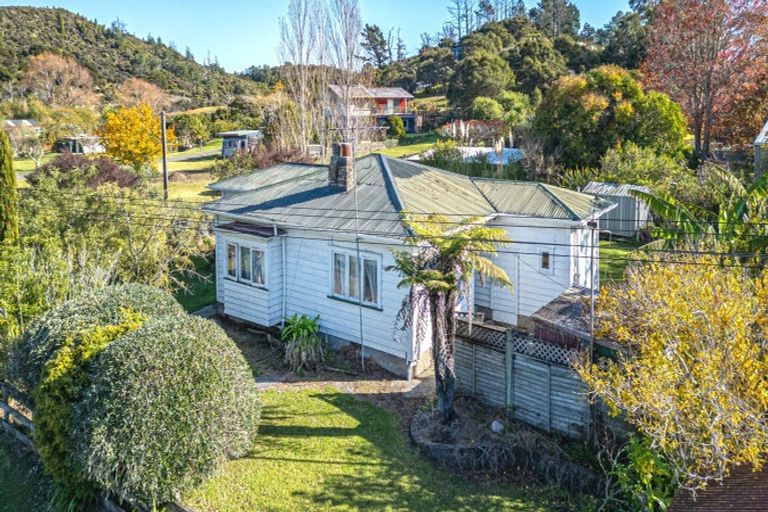Photo of property in 1029 Hauraki Road, Coromandel, 3506