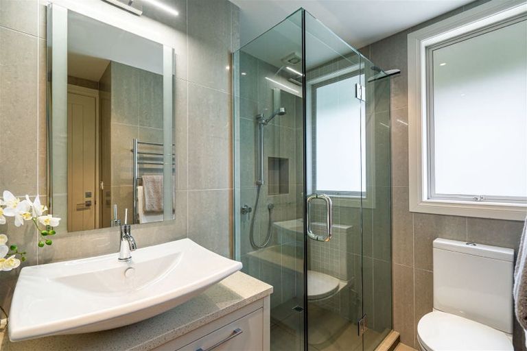 Photo of property in 13d Tarata Court, Redvale, Albany, 0792