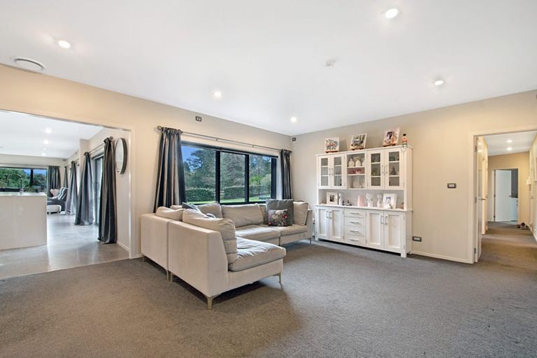Photo of property in 58e Mcentee Road, Waitakere, Auckland, 0816