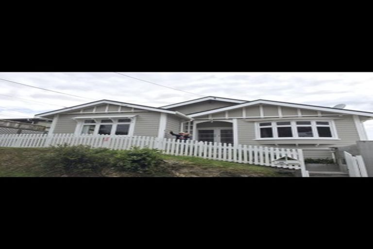 Photo of property in 36 Charlotte Avenue, Brooklyn, Wellington, 6021