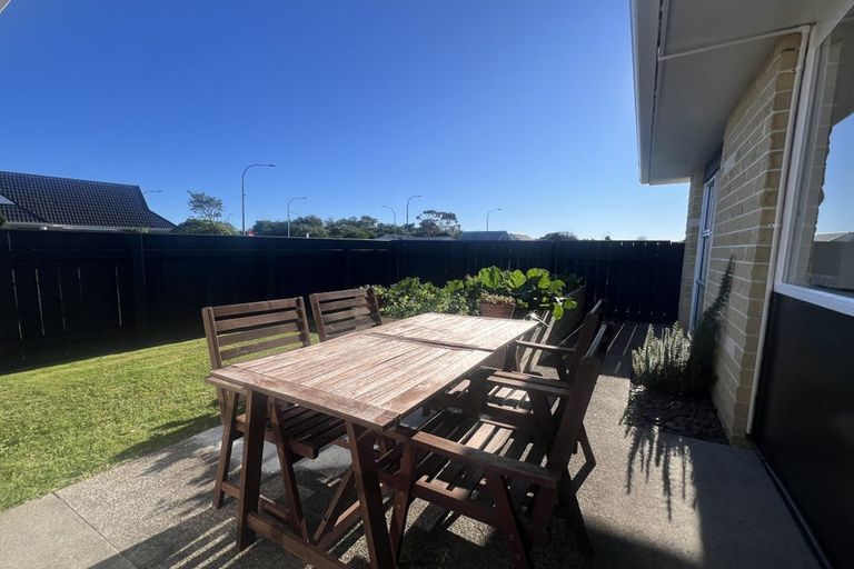 Photo of property in 114a Hillcrest Road, Raumati Beach, Paraparaumu, 5032