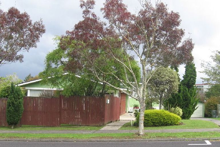 Photo of property in 12 Fordyce Avenue, Sunnyhills, Auckland, 2010