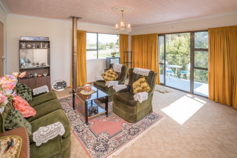 Photo of property in 84 Ohoka Road, Kaiapoi, 7630