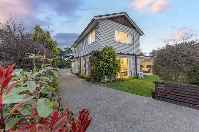 Photo of property in 64 Pohutukawa Parade, Riverhead, 0820