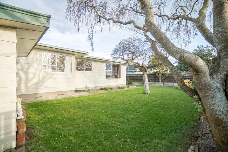 Photo of property in 105b Benmore Avenue, Cloverlea, Palmerston North, 4412