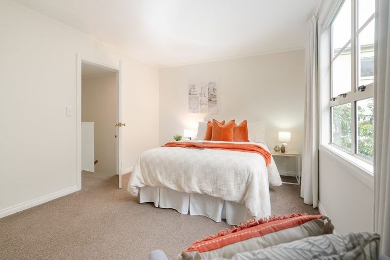 Photo of property in 12b Glenmore Street, Thorndon, Wellington, 6011