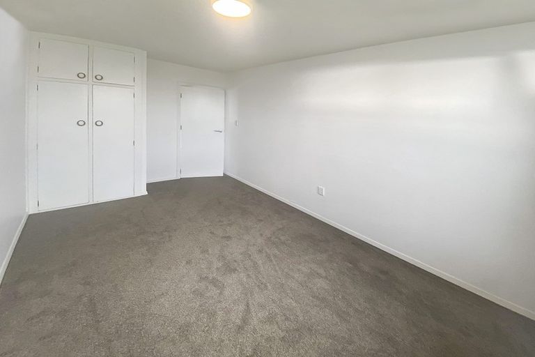 Photo of property in 2/80 Oram Avenue, New Brighton, Christchurch, 8061
