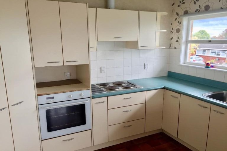 Photo of property in 9 Patricia Place, Hillpark, Auckland, 2102