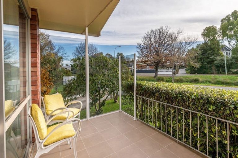 Photo of property in 4 Ernlea Terrace, Cashmere, Christchurch, 8022
