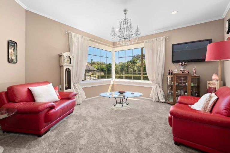 Photo of property in 16 Willow Grove, Morrinsville, 3300