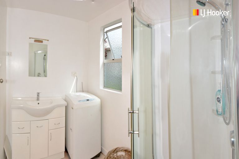 Photo of property in 168 Bay View Road, South Dunedin, Dunedin, 9012