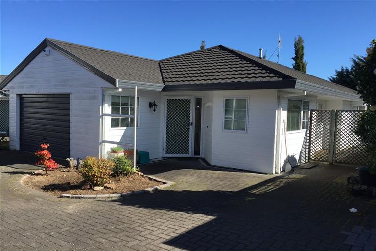 Photo of property in 2/107 Tuwharetoa Street, Taupo, 3330