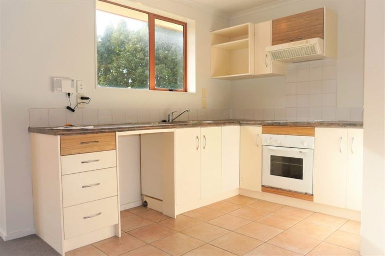 Photo of property in 17 Marblewood Grove, Pukekohe, 2120