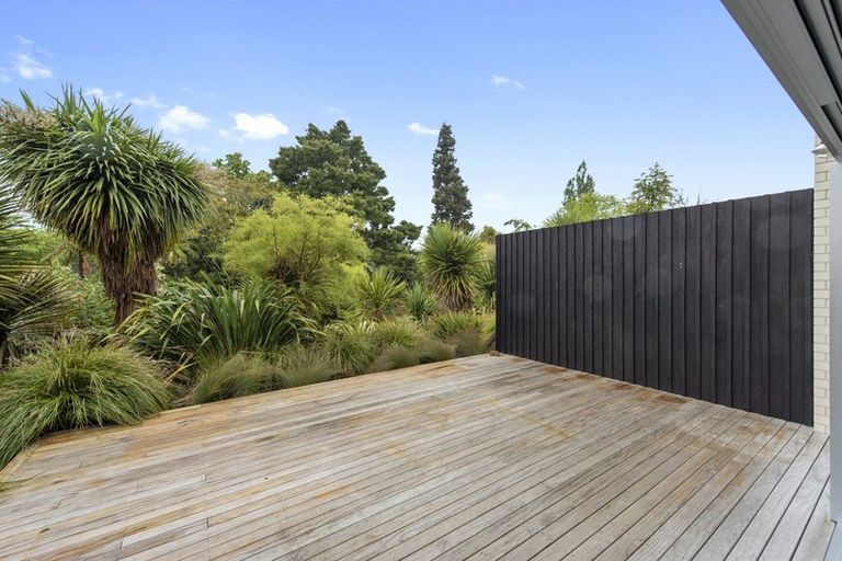 Photo of property in 2/58 Herbert Road, Queenwood, Hamilton, 3210