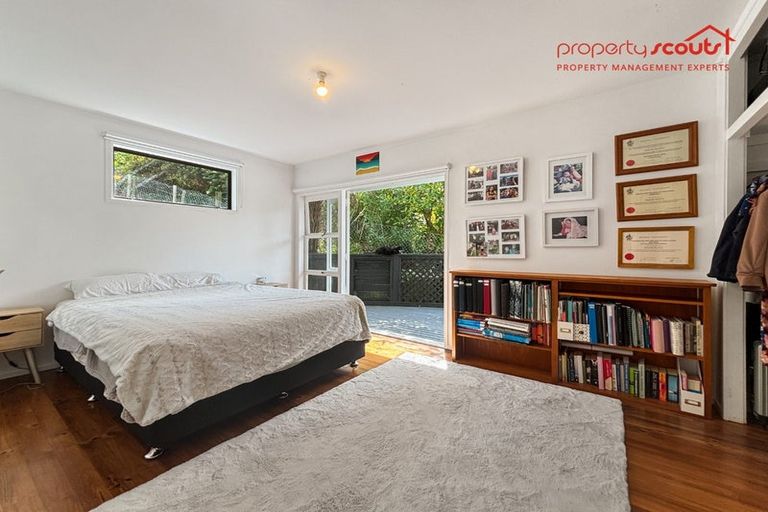 Photo of property in 80 Braemar Road, Castor Bay, Auckland, 0620