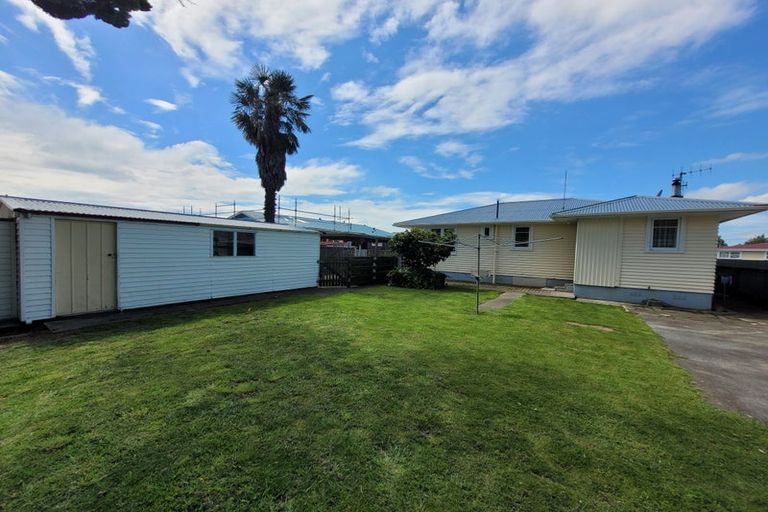 Photo of property in 606 Huia Street, Camberley, Hastings, 4120