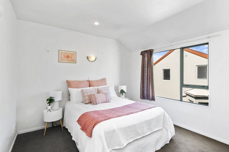 Photo of property in 6/142 Ghuznee Street, Te Aro, Wellington, 6011