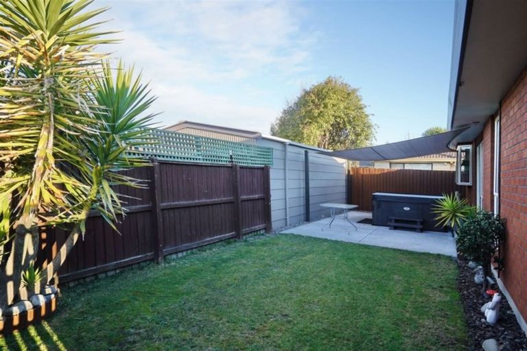 Photo of property in 2/109 Main North Road, Papanui, Christchurch, 8052