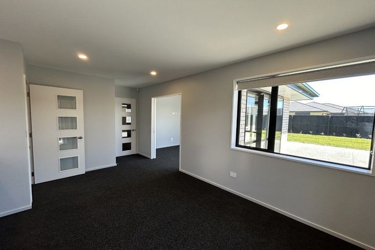 Photo of property in 8 Grimwood Street, Woodend, 7610