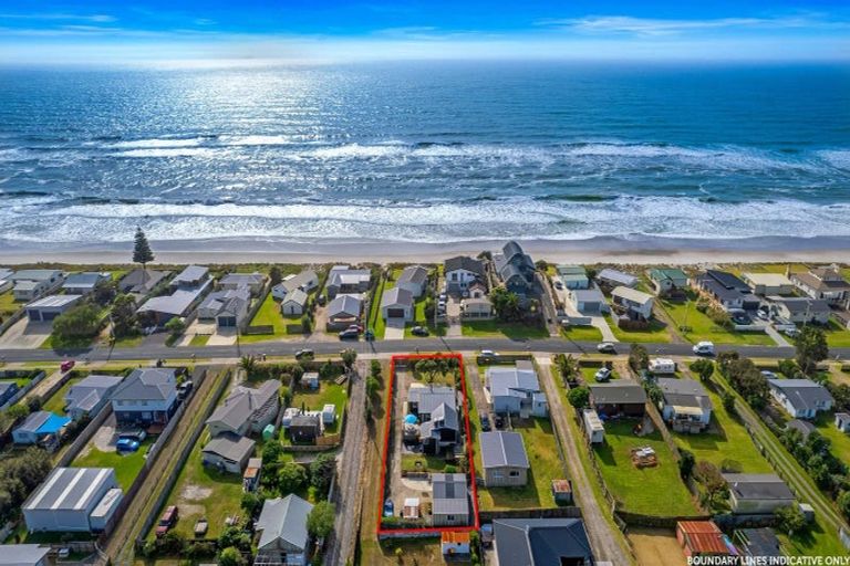 Photo of property in 438 Pukehina Parade, Pukehina, Te Puke, 3189