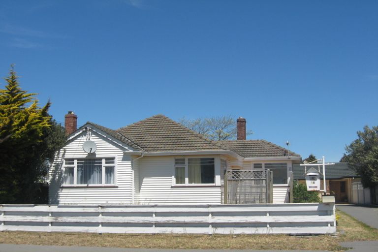 Photo of property in 10 Cossar Street, Burwood, Christchurch, 8083