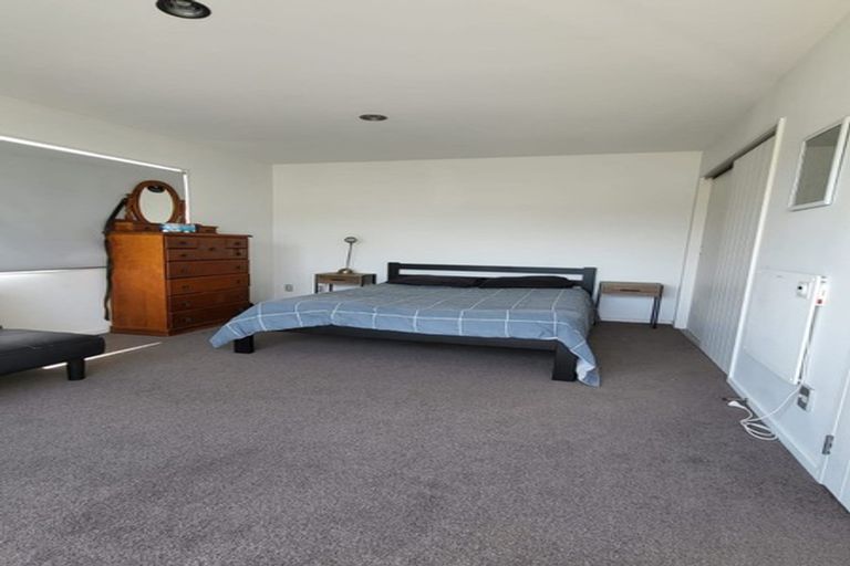 Photo of property in 12 Vino Cina Heights, Ranui, Auckland, 0612