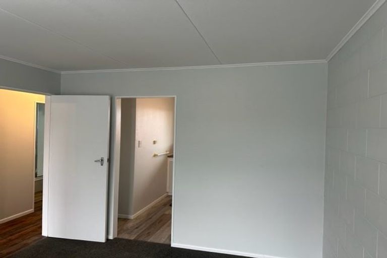 Photo of property in 46 Awamutu Grove, Waiwhetu, Lower Hutt, 5010