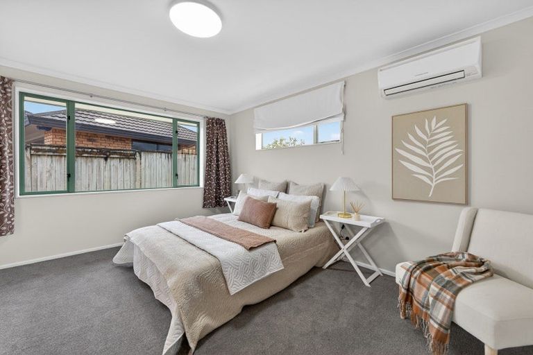 Photo of property in 42 Brooklyn Heights Drive, Kelvin Grove, Palmerston North, 4414